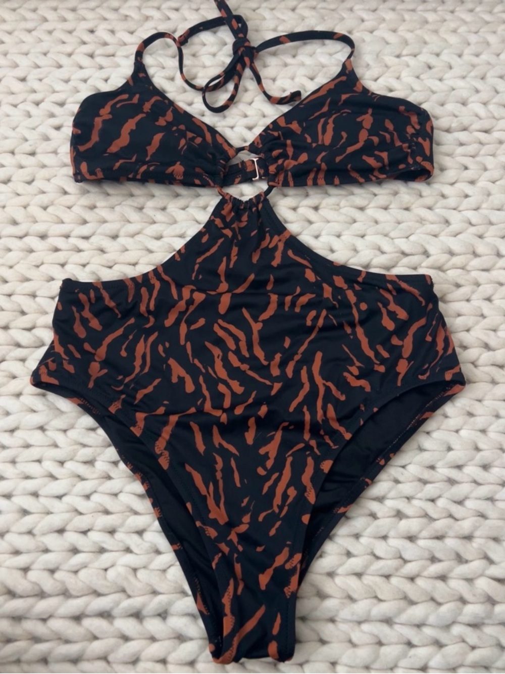 Shade & Shore Black and Brown Cutout One-Piece Swimsuit